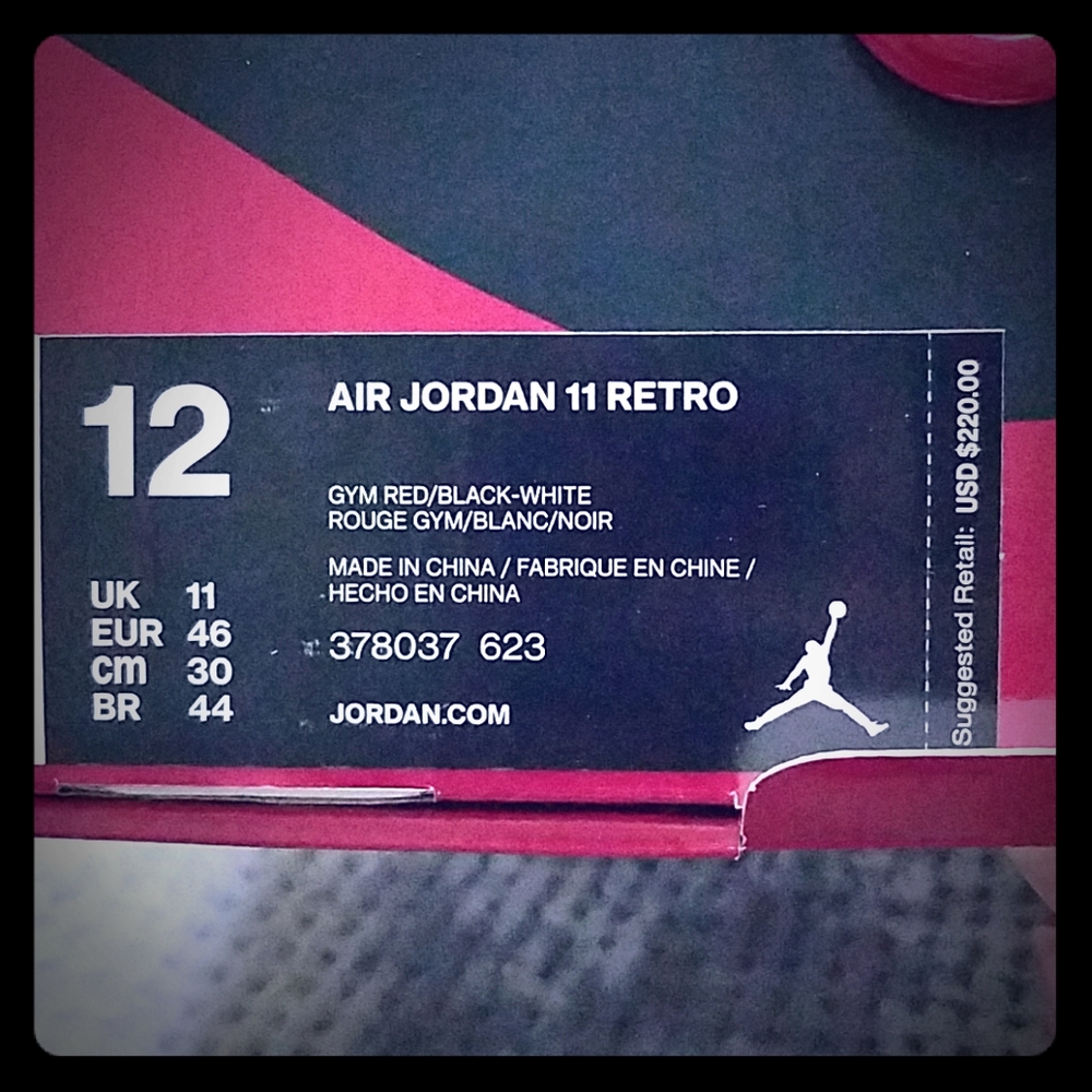 Air Jordan Retro 11 's  Win Like 96 Red    size 12